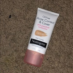 Neutrogena moisturizer cover